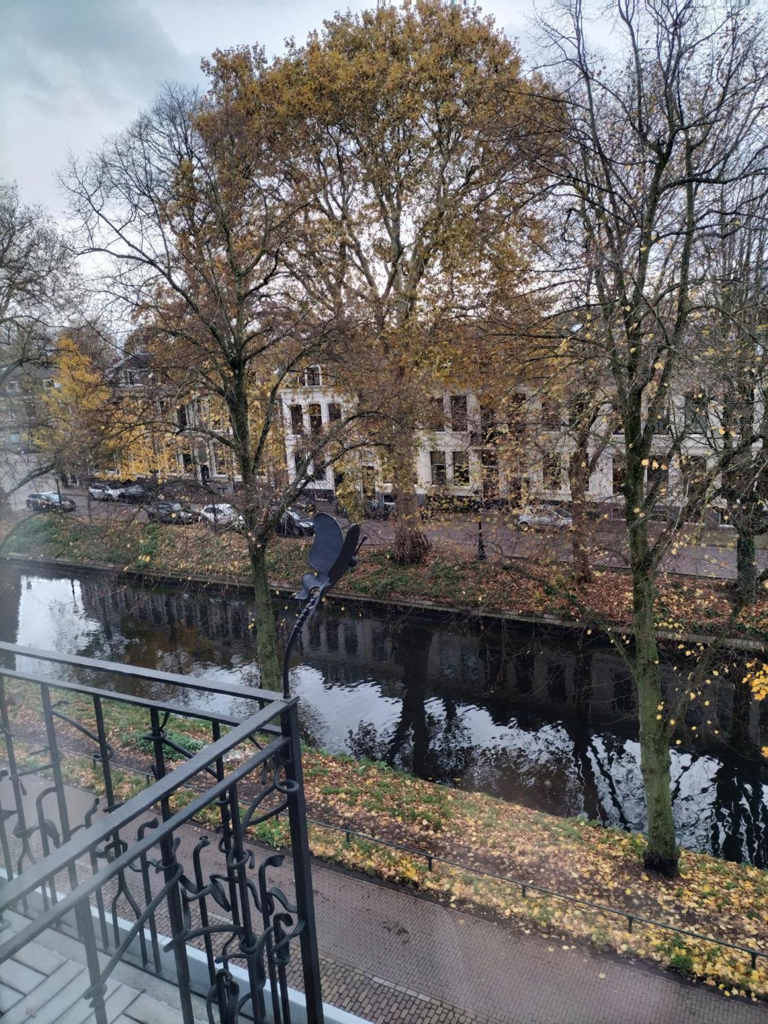 Historic Canal House In Residential Area Maison d'hôtes *